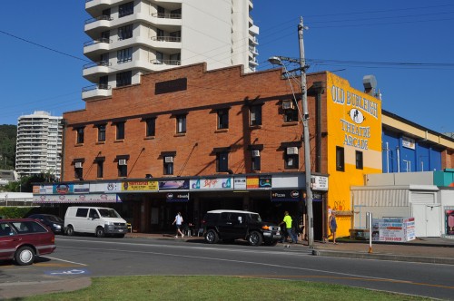 BAM Academy of Music is upstairs in the iconic Old Burleigh Theatre Arcade, Burleigh Heads. 
